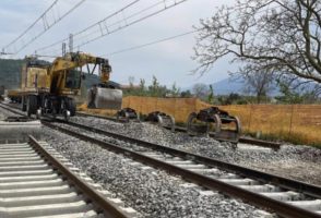 Rubano 30 quintali di ferro da un cantiere dell’Alta Velocità: denunciati tre uomini nel Beneventano