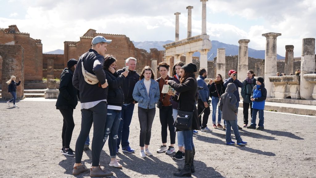 Assalto al concorso per guide turistiche: oltre 25mila domande, boom oltre le aspettative
