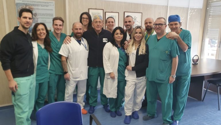 Napoli, turista texana curata all’ospedale San Paolo scrive lettera di ringraziamento