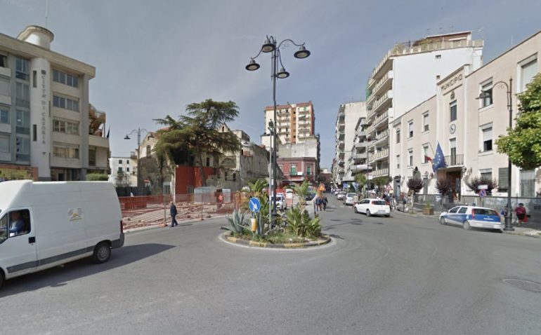 Casoria, facevano consegne di droga a domicilio: 5 misure cautelari