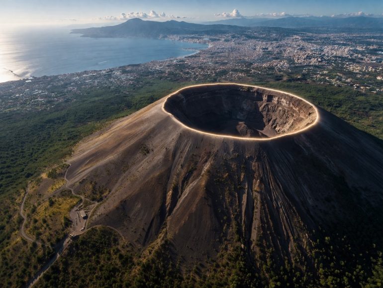 Il comune di Ercolano: “Evacuazione in Campania in caso di eruzione del Vesuvio