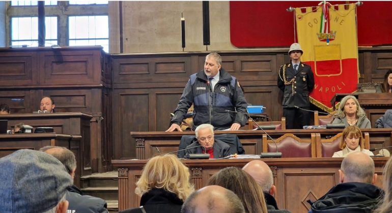 Campi Flegrei, Ciciliano: “Cambio sistema allerta? Prematuro”