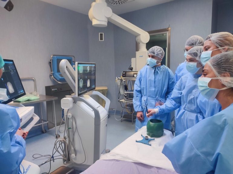 L’ospedale di Caserta apre le porte agli studenti del Biomedico del Liceo Manzoni