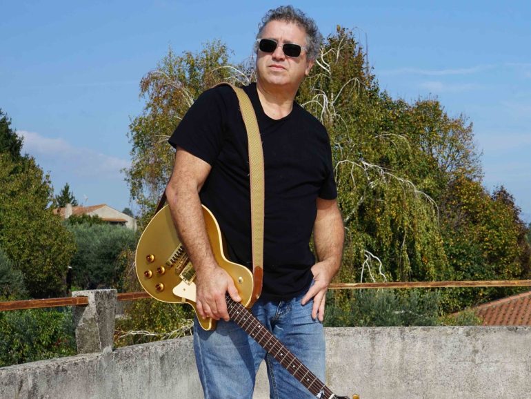 Esce oggi Lorenzo e la Luna, il nuovo singolo del cantautore Carlo Audino