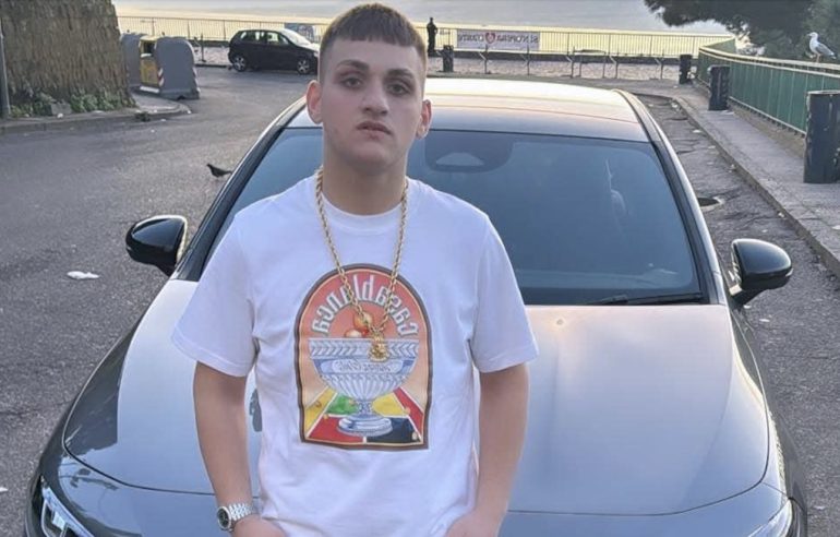 Napoli, niente funerali pubblici per Emanuele Durante: decisione del questore per motivi di ordine pubblico