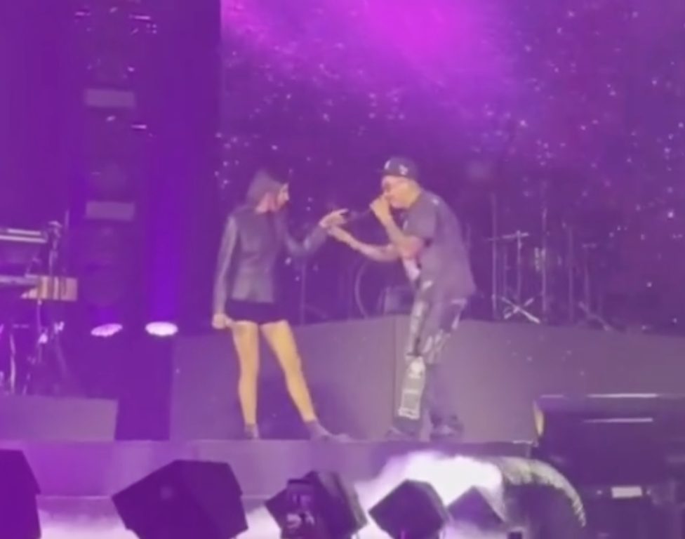Geolier duetta con Giorgia al concerto di Roma: pubblico in estasi