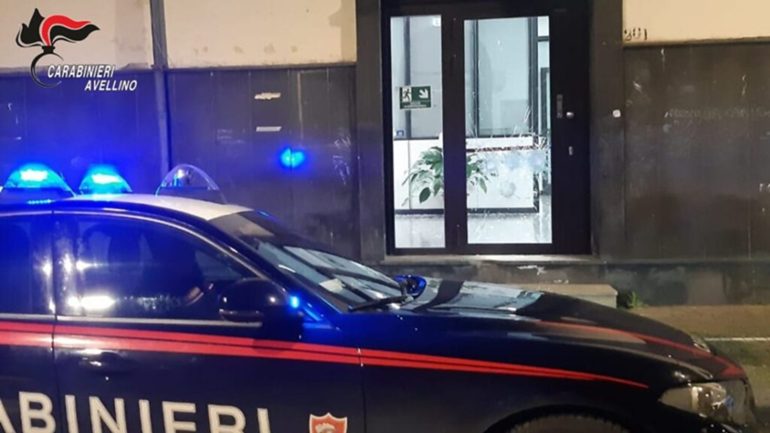 Mugnano del Cardinale, sventata rapina alla Bper: ladri in fuga all’arrivo dei Carabinieri