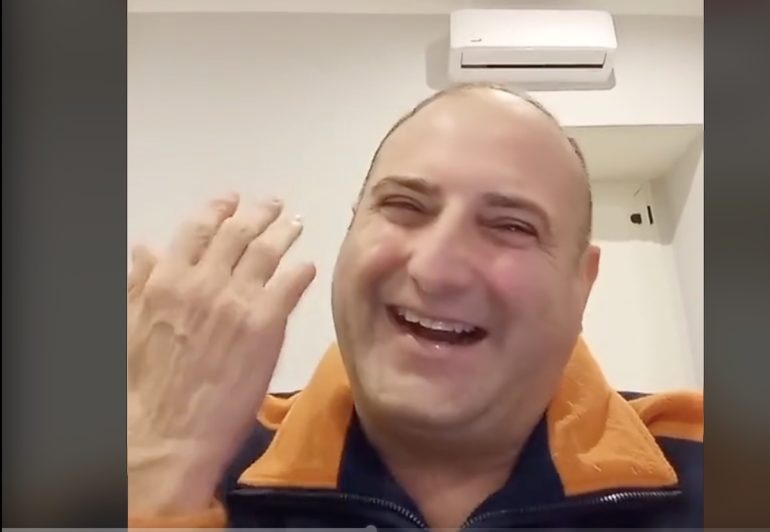 Papusciello torna in Italia e va da Carabinieri: notificato l’obbligo di firma