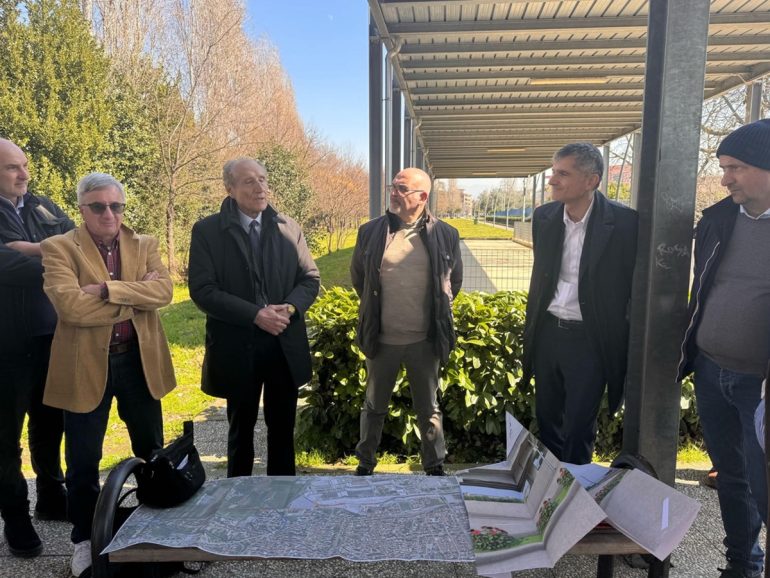 Pomigliano d’Arco, al via cantiere della nuova strada “sostenibile” che collegherà le fabbriche all’alta velocità