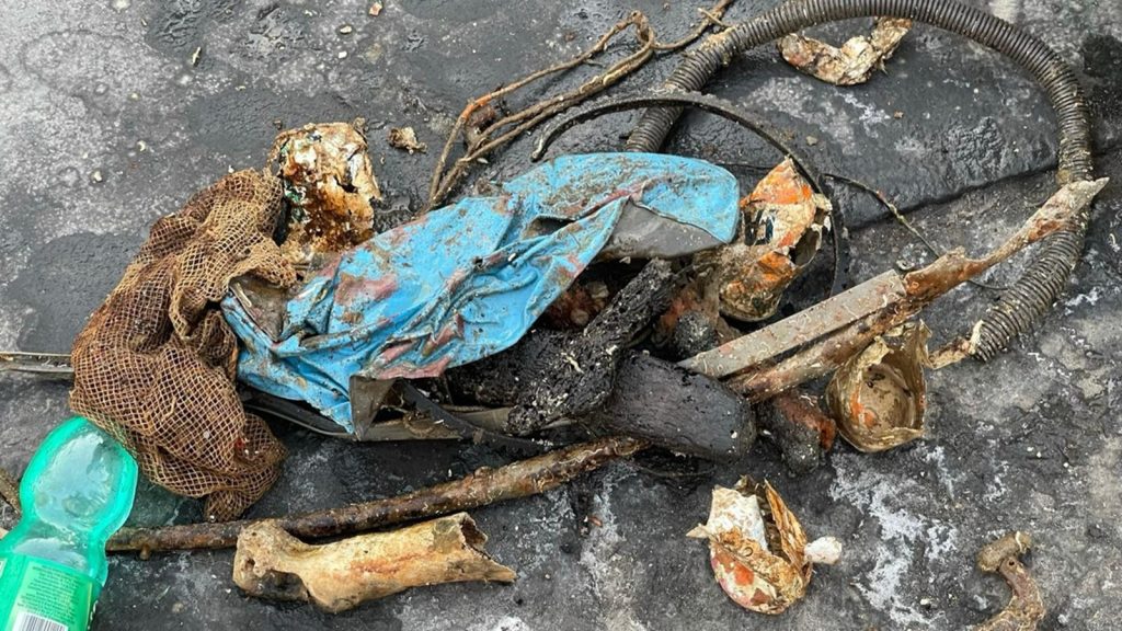 Rifiuti pescati in mare, accordo tra Comune e pescatori a Sorrento