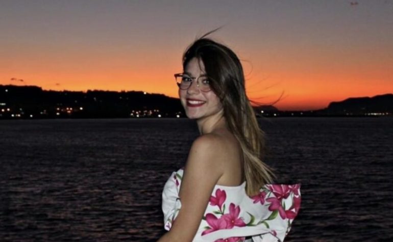 Messina, caccia all’ex fidanzato di Sara Campanella, uccisa a coltellate fuori dallo stadio