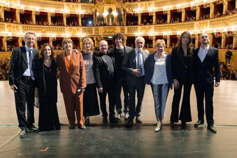 Napoli celebra Eduardo De Filippo con un trionfo al San Carlo: parte il countdown per i 2500 anni della città