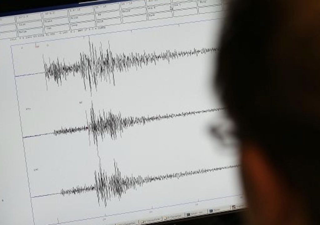 Nuova forte scossa di terremoto alle 6,48 ai Campi Flegrei