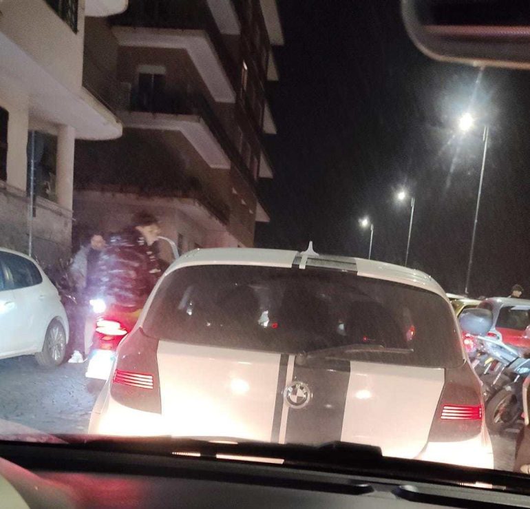 Giovedì Santo di caos nella movida di via Aniello Falcone