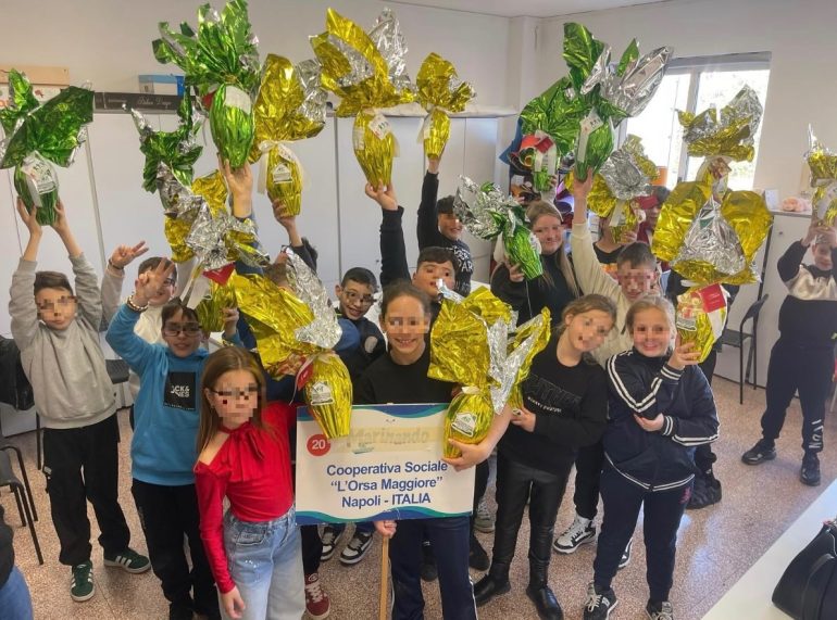 oltre 200 uova di pasqua per i bambini