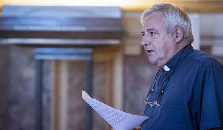 Papa, padre Albanese: “Unico statista a proclamare valore pace”