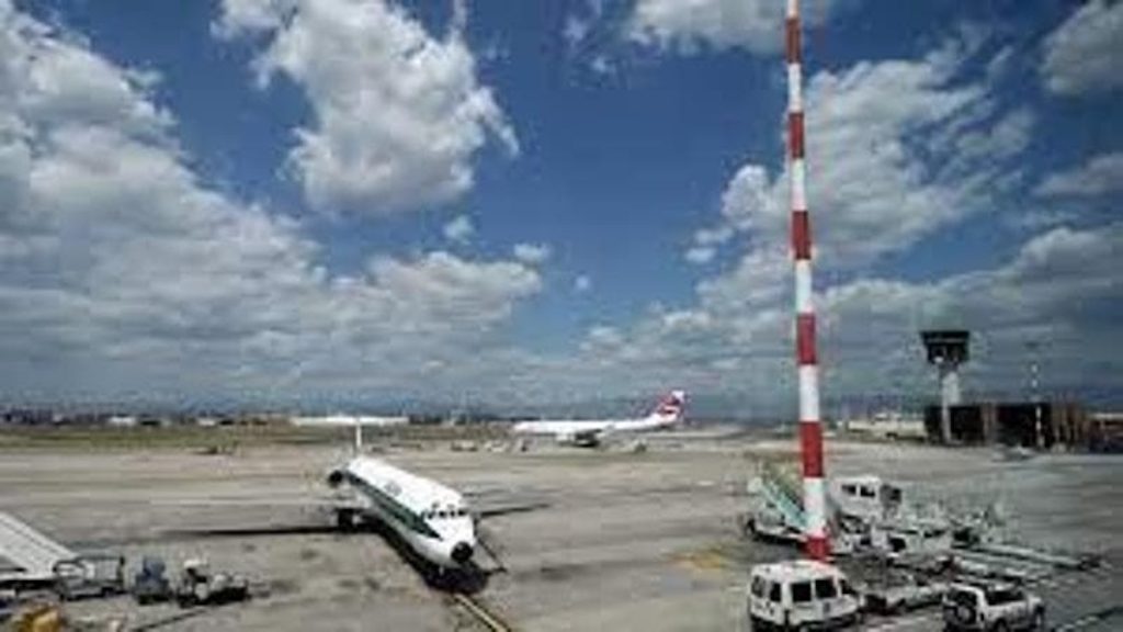 Aeroporto di Grazzanise, via libera al traffico civile