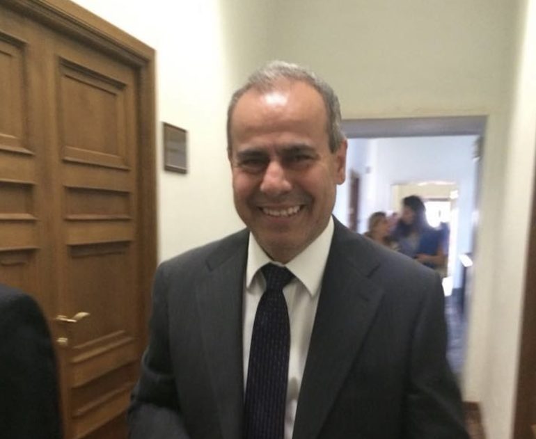 Torre del Greco, assolti l’ex sindaco Borriello e i fratelli Balsamo: “Il fatto non sussiste”