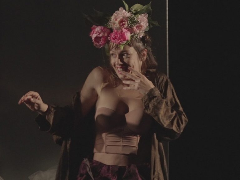Al Teatro Civico 14 in scena “Una storia per Euridice” di Luisa Guarro: monologo che intreccia mito e ribellione