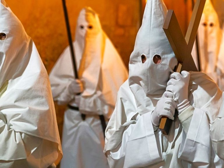 Gragnano, per i riti pasquali torna la processione penitenziale degli Incappucciati