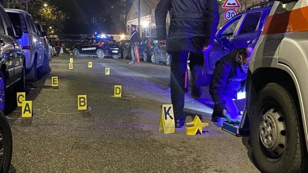 Sparatoria a Barra: torna l’incubo della faida