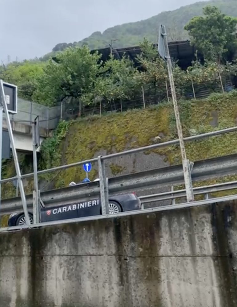 Castellammare, crollo cavo funivia: evacuate quattro famiglie a Quisisana
