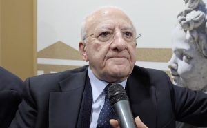 Regionali in Campania, De Luca: “Con Conte nessun nome, decide la coalizione”