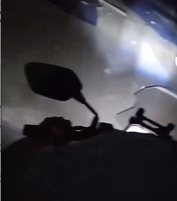 Napoli, con lo scooter di notte nello stadio Maradona: polemiche sulla sicurezza