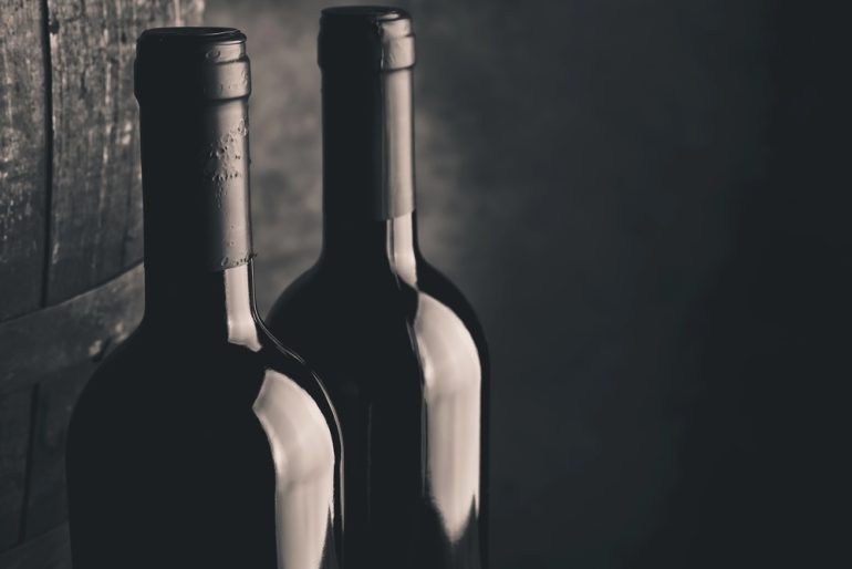 Storie di bottiglie rare: valore, storia e conservazione dei vini pregiati