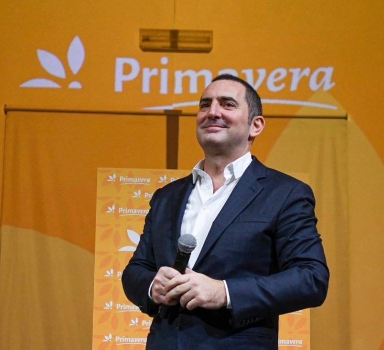 Spadafora lancia "Primavera" a Napol