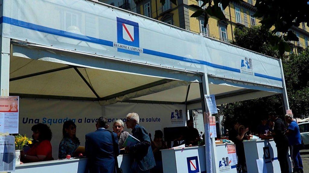 Napoli, visite mediche gratuite tutti i giorni in Piazza Garibaldi: nasce il presidio sanitario permanente de “La Bella Piazza”
