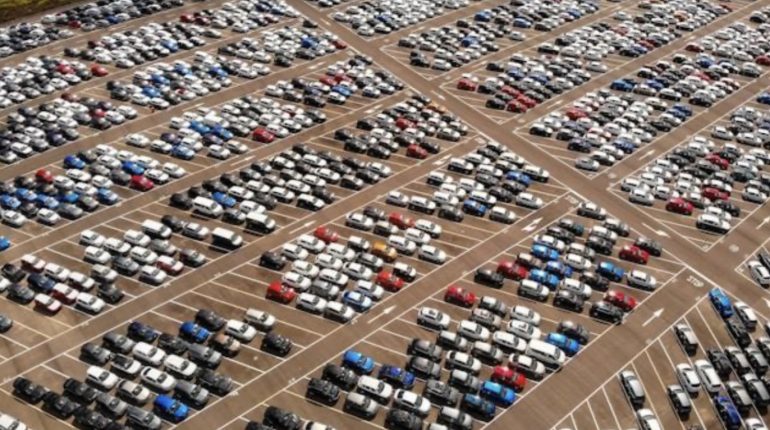Col prezzo auto alle stelle, sempre più italiani passano al noleggio