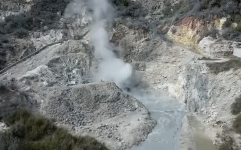 Campi Flegrei, l’Osservatorio Vesuviano rileva una possibile variazione nella velocità di sollevamento