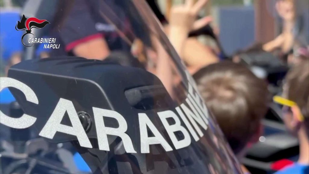 Sorrento, carabinieri in cattedra per educare i bambini al codice della strada