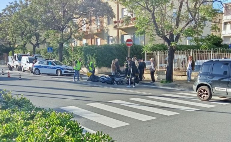 Salerno, pensionato morto dopo incidente sul Lungomare: indagato automobilista