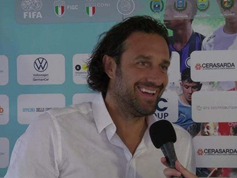 Luca Toni esalta il campionato e il Napoli: “Una stagione straordinaria, meritato lo scudetto”