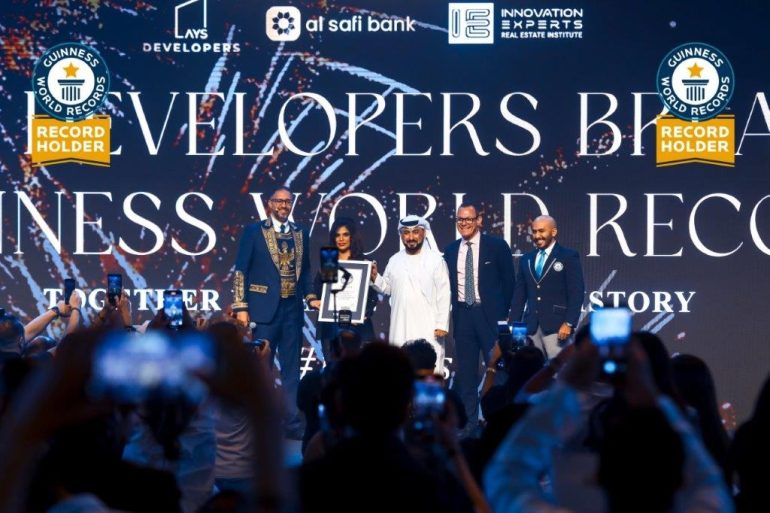 AYS Developers nuovo Guinness World Record per la sessione di formazione immobiliare più grande al mondo