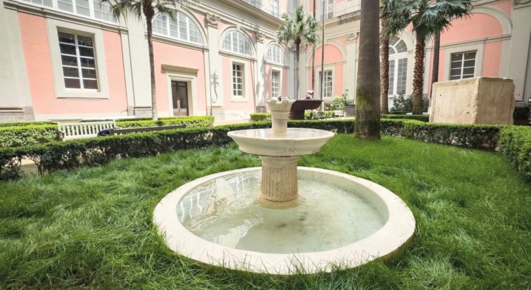 restaurate le Fontane Storiche nel Giardino Orientale del Mann