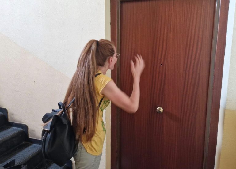 Ponticelli, casa popolare occupata abusivamente dopo la morte dell’assegnataria