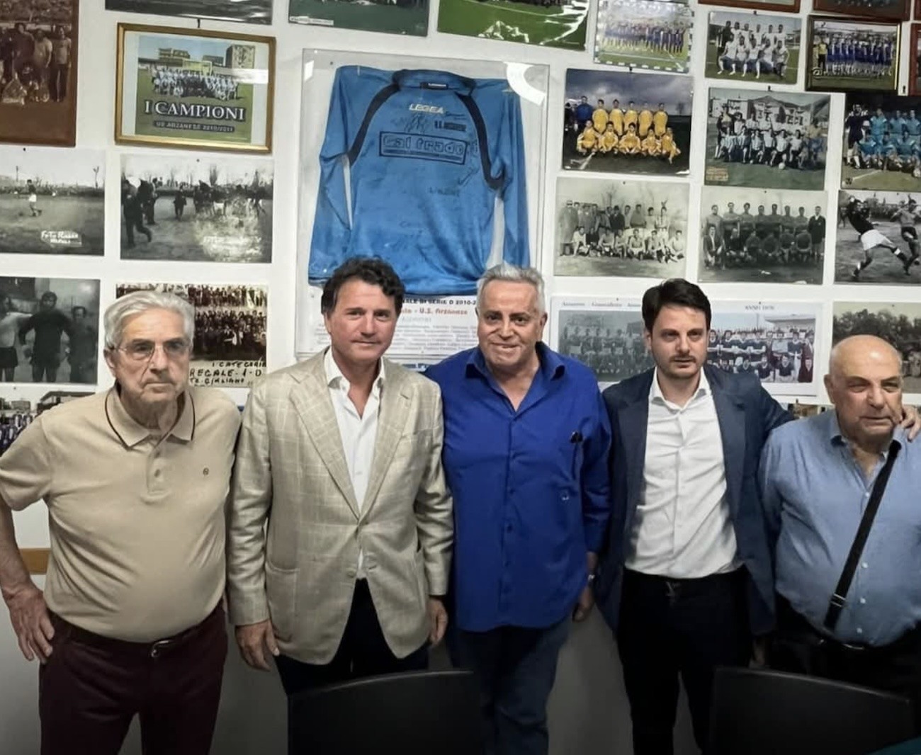 Finanziamenti per lo stadio comunale: il senatore Francesco Silvestro visita il circolo dell’Arzanese calcio