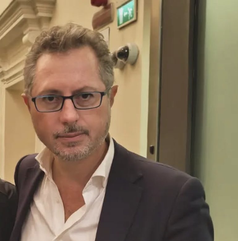 Napoli, Borrelli picchiato in strada nella zona dei Camaldoli