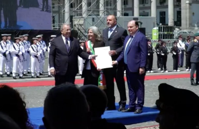 Festa della Repubblica, Napoli premia 27 cittadini con le onorificenze al Merito