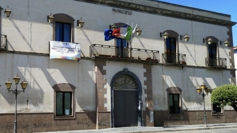 Castel Volturno, incentivi non dovuti: danno erariale da oltre 200mila euro. Scatta il sequestro