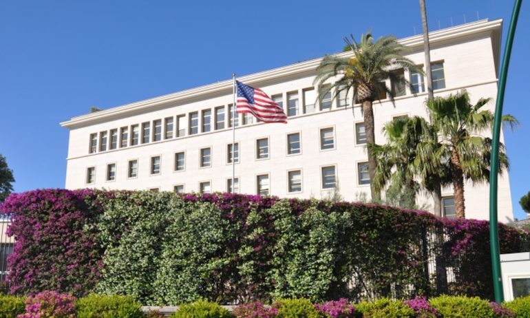 Napoli, rafforzate le misure di sicurezza alle sedi americane