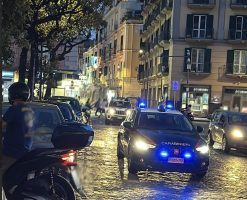 Castellammare, stretta su locali e strade: raffica di sanzioni e chiusure per irregolarità