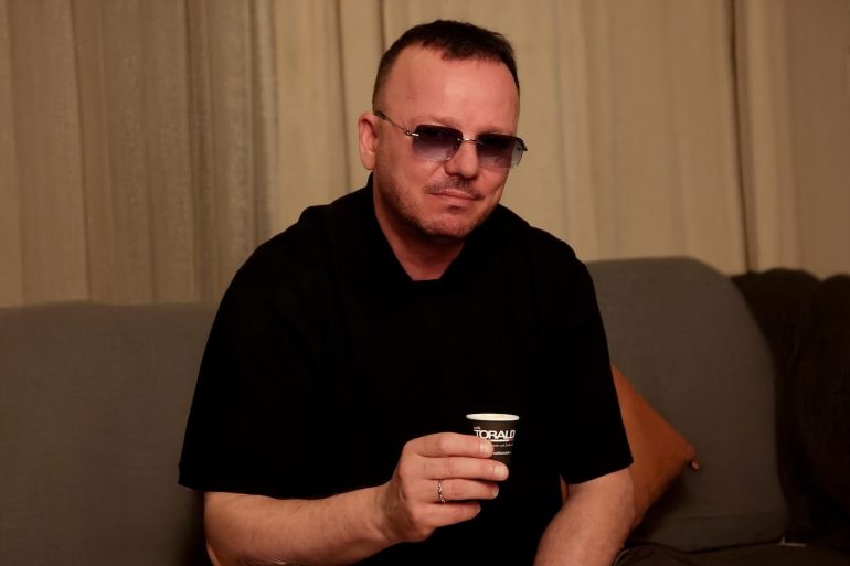 Gigi D’Alessio perde la causa sui diritti dei primi album: respinta la richiesta contro Zeus Record