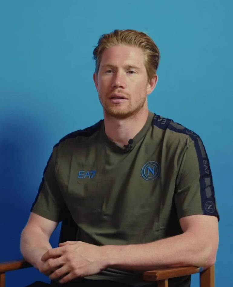 De Bruyne già carica i tifosi del Napoli: “Quì per vincere”