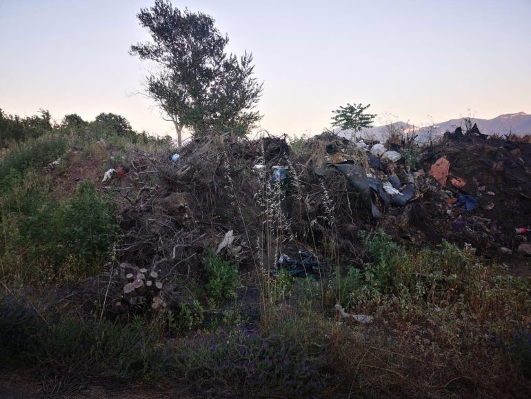 Boscoreale, scoperta discarica con rifiuti pericolosi nella masseria Rota