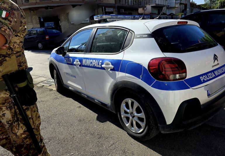 Arzano, Terra dei Fuochi: sequestrata fabbrica