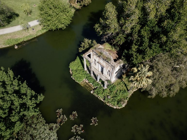 Reggia di Caserta, al via il restauro del Tempio Diruto e della Casa dei Cigni nel Giardino Inglese